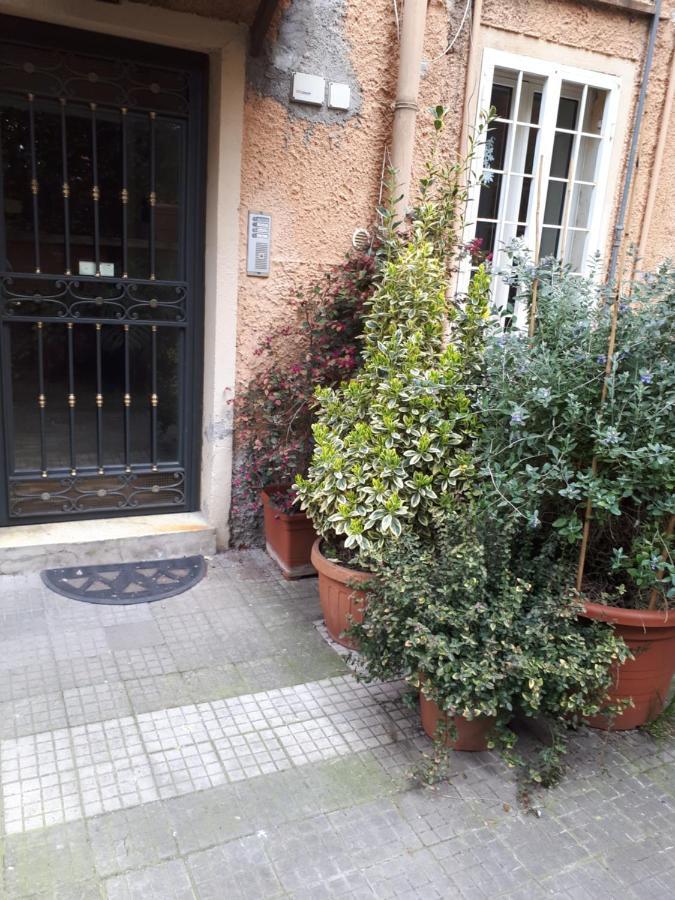 Tra Gianicolo E Trastevere Rom Exteriör bild