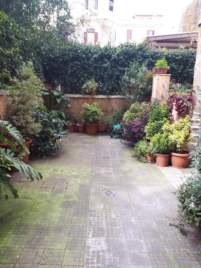 Tra Gianicolo E Trastevere Rom Exteriör bild